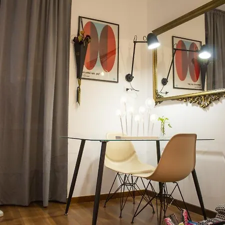 L' Altobasso - Atypical Neapolitan House Apartment