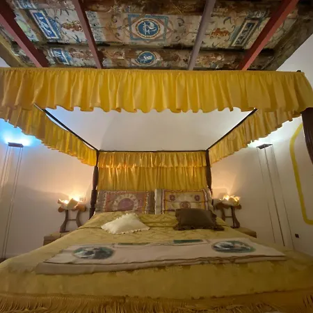 Casa Tiare, The Heart Of Piazza Plebiscito Appartement Naples