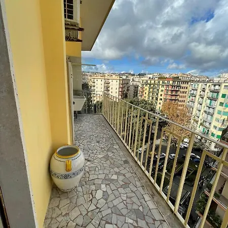 Vomero Appartamento *