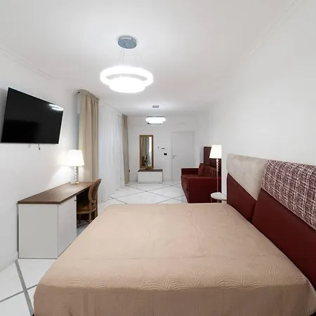 Real Chiaia Mergellina Hotel