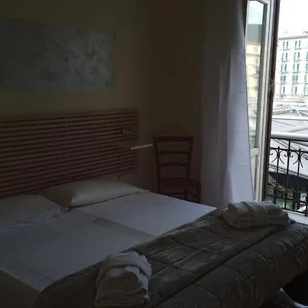 Eliseo 3* Napoli