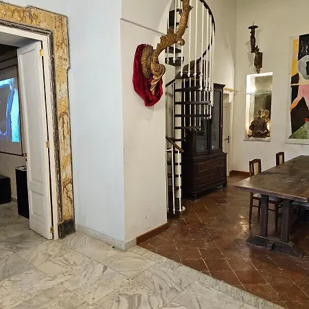 Oda ve Kahvaltı The Spanish Palace, Suites, Rooms, & Terraces Napoli