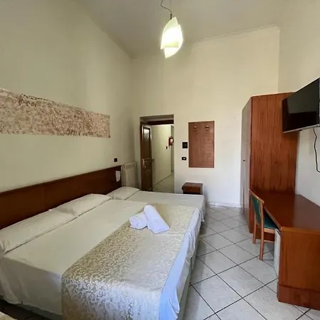 Eliseo Naples