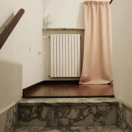 L' Altobasso - Atypical Neapolitan House