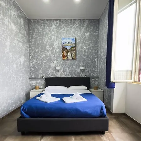 Bed & Breakfast Dimora Dei Sogni Naples