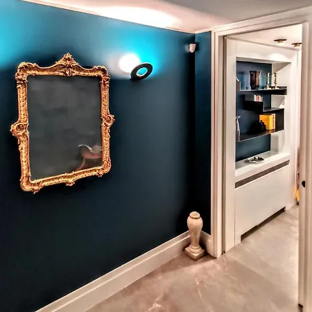 Apartment Salottino Carafa By Salotto Borbonico Naples
