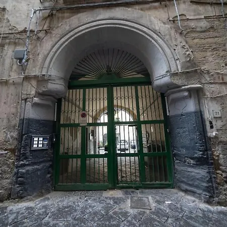 Nonna Sabina - Centro Storico Apartment *