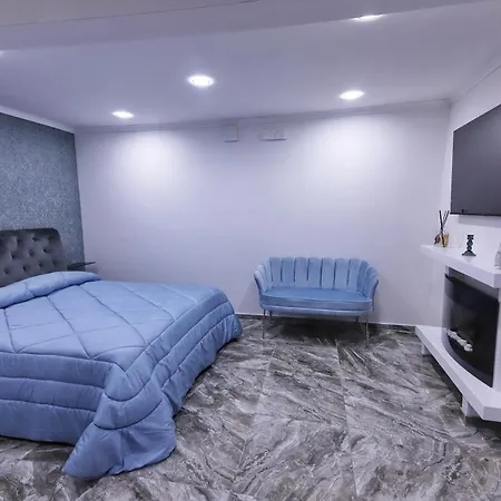 Spaccahouse