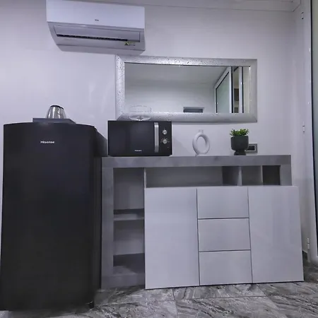 Spaccahouse Apartment Naples
