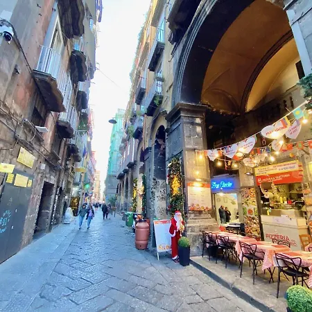Al Decumano Naples