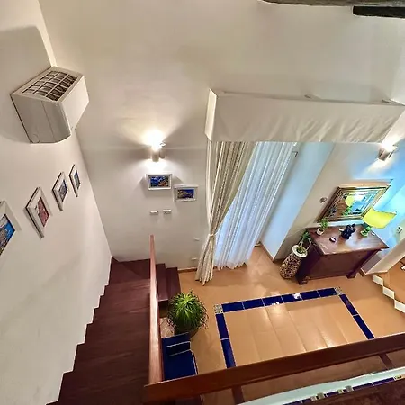 Carlos Noble House Plebiscito Naples