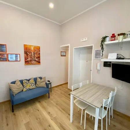 Casa Giro Apartment