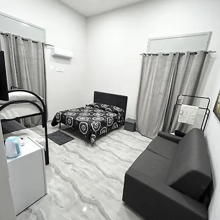 Foria House Valentino Apartmán *