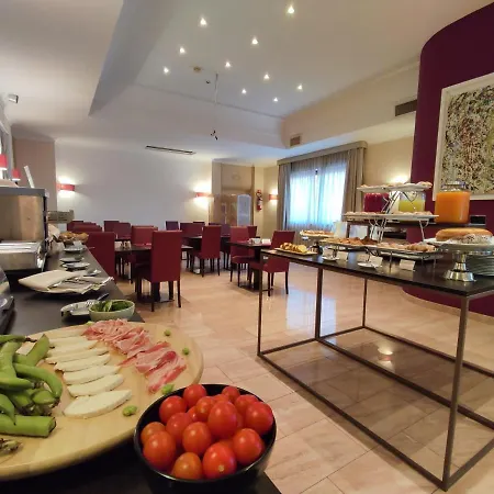 Nuvo 4* Naples