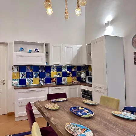 Apartment Carlos Noble House Plebiscito Neapel