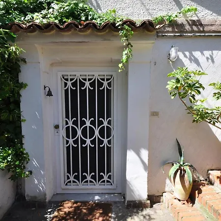 Residenza Le Rose D'arte * Neapol