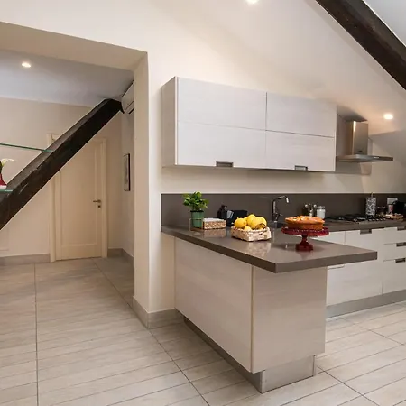 Apartment Les Maisons