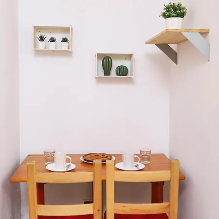 Apartment A Due Passi Da Via Duomo By Wonderful Italy Naples