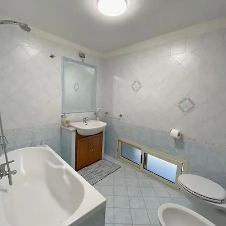 Apartment Concordia House Neapel