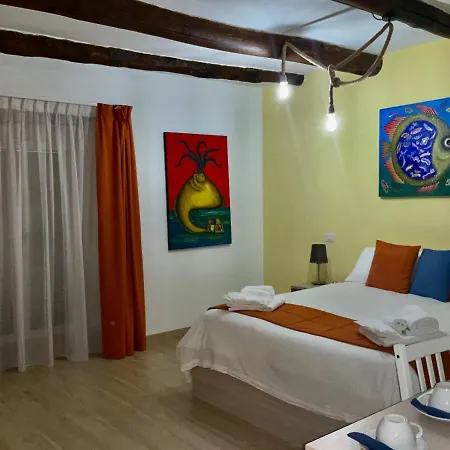 Bed & Breakfast 'a De' Scugnizzi Naples