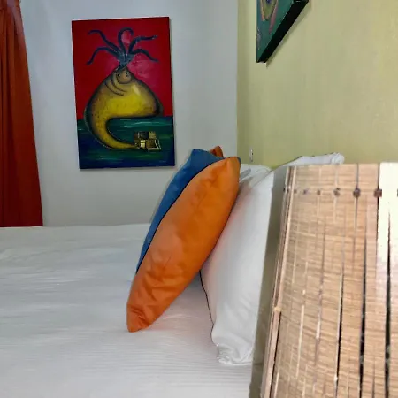 Bed & Breakfast 'a De' Scugnizzi *