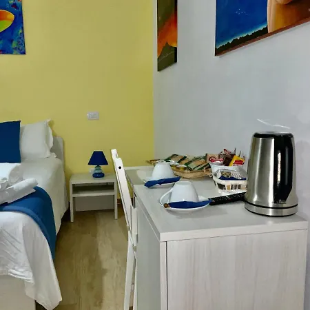 Bed & Breakfast 'a De' Scugnizzi *