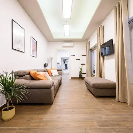 Apartament Piazza Nicola 14 *