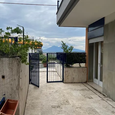 Penelope Apartment *