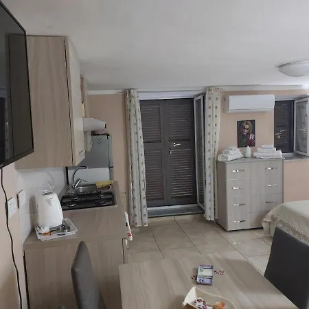 Masaniello's House Apartment *
