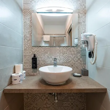Duomo Hermes Relais 2*