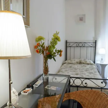 Anthea Bb Oda ve Kahvaltı
