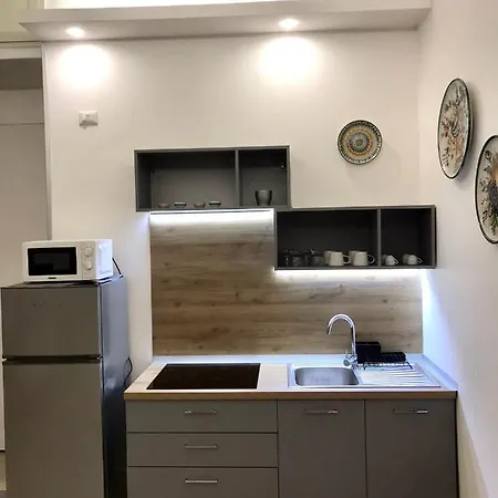Saki Napoli