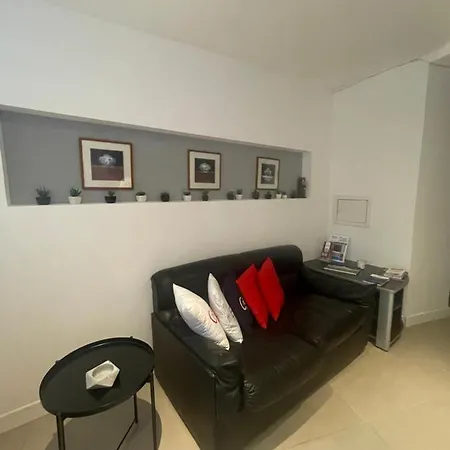Orazio 31 Luxury House Apartment Naples