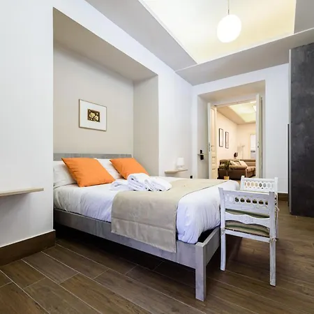 Apartament Piazza Nicola 14 Neapol