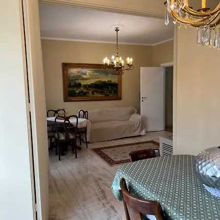Penelope Apartment Naples