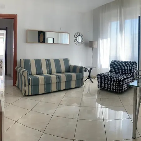 Tuanis Neapel