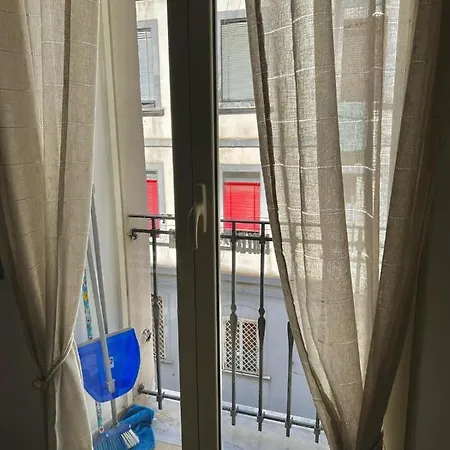 Zara - Free Parking Napoli