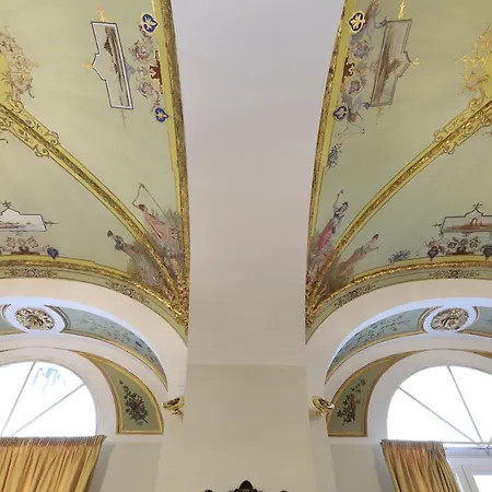 Il Salotto Della Regina Napoli