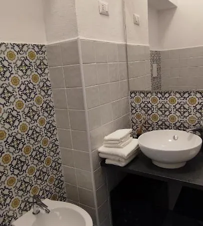 A Casa Di Aurelio - Dimore Partenopee Appartamento *