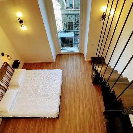 Tutt 'e Sant Luxury 2* Неаполь