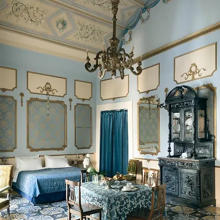 Pensionat Carafa Di Maddaloni Residenza Di Charme 3*