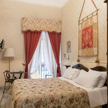 Maison d'hôtes Carafa Di Maddaloni Residenza Di Charme Naples