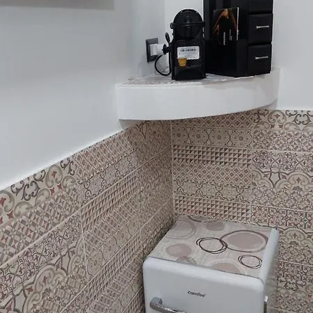 Via Dei Tribunali-duomo Casina In Centro Storico Сasa de vacaciones