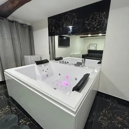 Appartamento Giovanni Luxury Suites Napoli