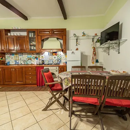 Apartment Casarella Chiara Naples