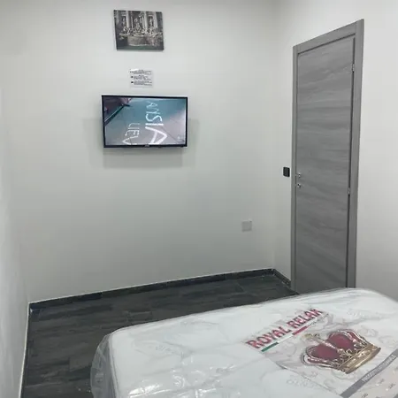 Regina Bnb Naples