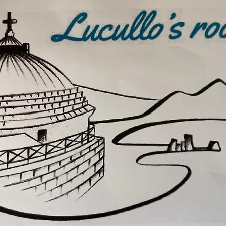 Lucullo's Rooftop * Naples