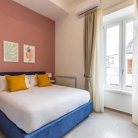 Maria's Bright Flats At The Cathedral Apartment Naples