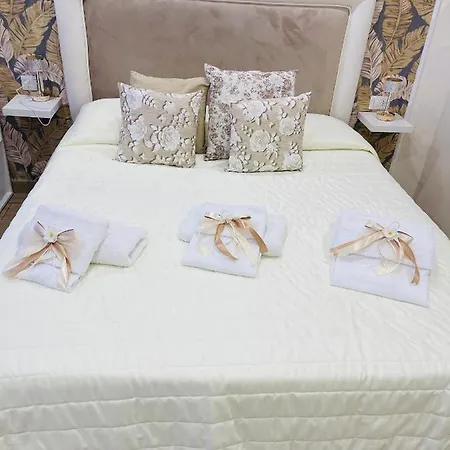 Apartment La Dimora Dei Sogni Sedil Capuano *