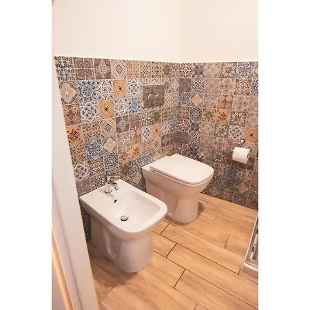 Holiday home Casa Masaniello - In Historical Center Toledo Station Naples